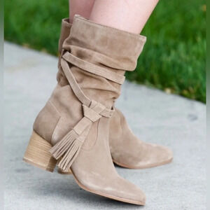 Tahari Taupe Suede Slouchy Mid-Calf Johnny Boot Size 9